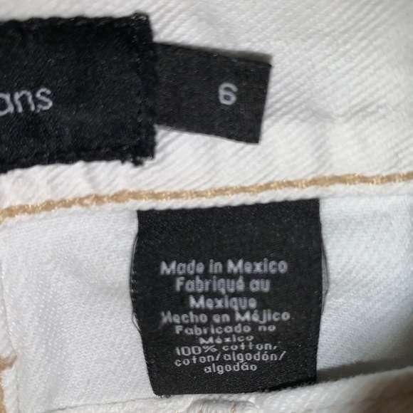 Calvin Klein jean shorts - Picture 6 of 9